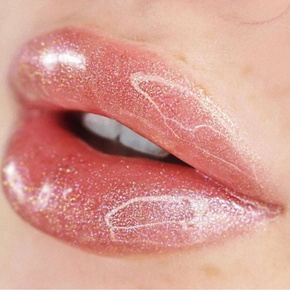 BNIB Tarte Tarteist Shimmering Lip Paint - Insta-Famous - Picture 5 of 7